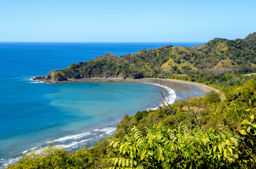 Un itinerario completo per scoprire lo straordinario Costa Rica. Un viaggio consigliato a chi cerca una vacanza dinamica e rigenerante.