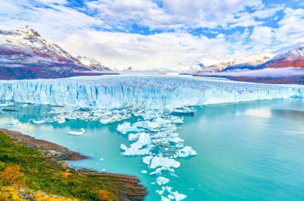Dalla pulsante Buenos Aires al maestoso Perito Moreno, fino alla Terra del Fuoco, meta dei più avventurosi esploratori. Tour di gruppo in italiano